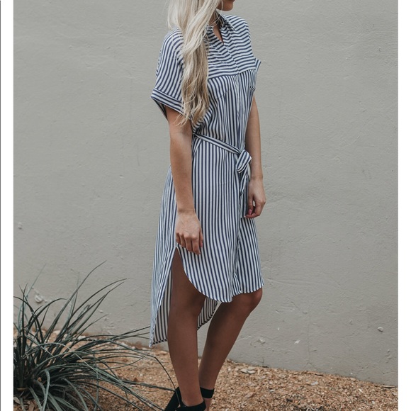 LAST ONE! Striped Buttondown Midi Dress - Blue - Picture 7 of 8